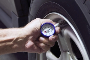 Cách kiểm tra và chăm sóc vỏ xe ô tô Toyota