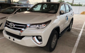 Chuyển sang lắp ráp trong nước, Toyota Fortuner lần đầu khuyến mãi ‘mạnh tay’